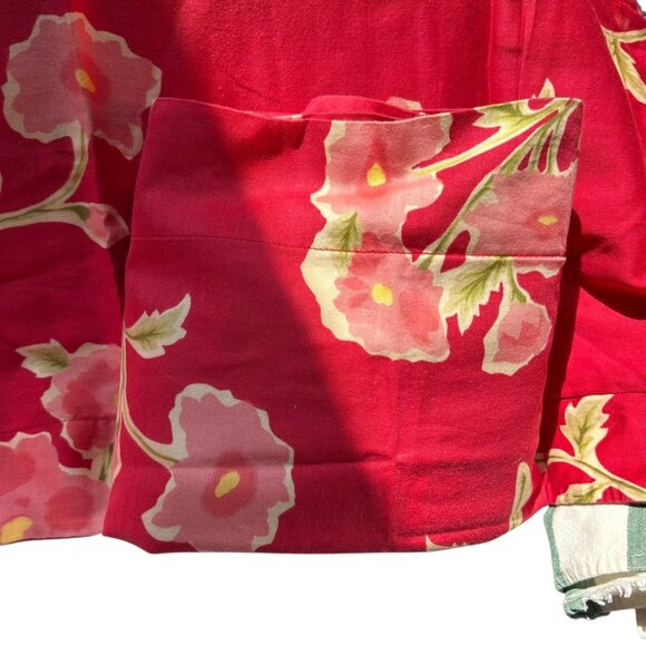 pottery barn asnew red pink floral set of 2 pillow cases - Picture 3 of 3